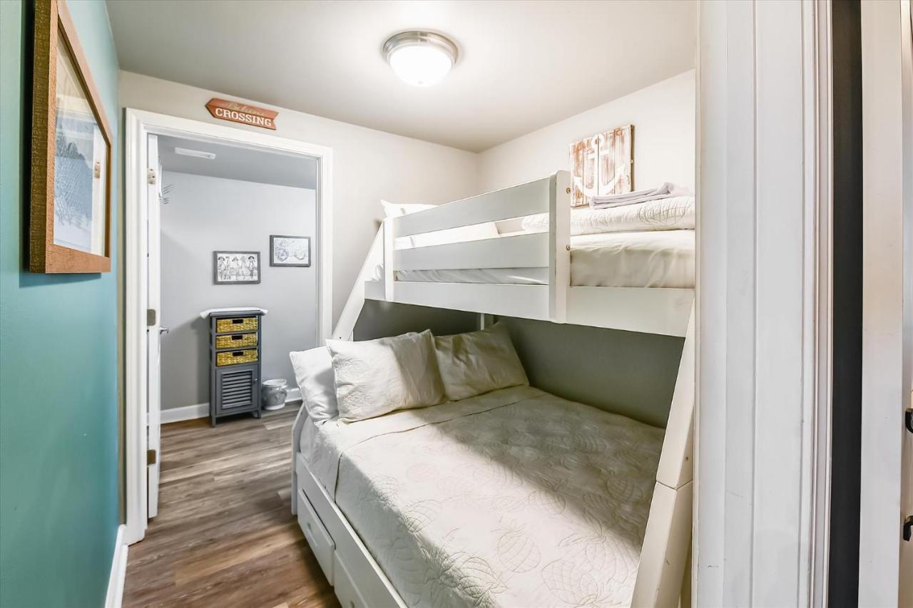 Shores Of Panama 2326 - 1 Bedroom Bunks Sleeps 6, Reserved Parking! Panama City Beach